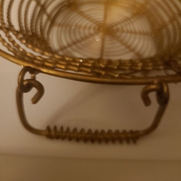 Wire Wrapped Basket - Picture 2 of 7